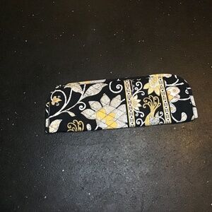 Vera Bradley Flat Iron Sleeve In Yellow Bird